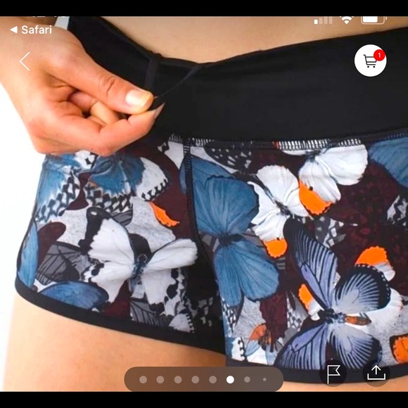 Lululemon speed shorts butterfly size 4 with 2.5” inseam - Picture 3 of 8